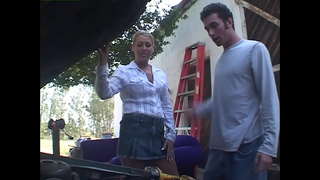 Մեծ մասը տարեց կանայք փնտրում են երիտասարդ տղաներին, - Chelsea Zinn, Darien Ross, Envy Envy, Kiss