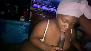 Gwo-Bbw Backshots ak débordan deepthroat