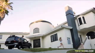 Fucking प्रेमी गर्दा आमा हिँड्नुभएको मा? राम्रो!