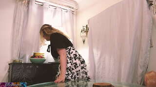 Homeschooling stepmom ionnsaichidh stepson mu mar a tha sex