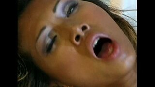 Метро - Ронандаи дар Заднем Сидении10 - ҷойи 6