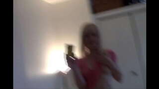 Hymne isang la pipe, Oda upang Tsupa mahuhusay na Quebecer sa mga batang babae