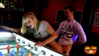 Agata.Valsts.Anālais.Sekss.Gadā.Tā.Video.Spēle.Istaba.TeenAmite2011.FullHD iyutero.com