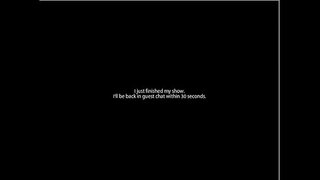 Sexy Redhead kudlalwa ngu a Glass Dildo Kwi Cam