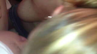 Ընկերները Отсасывают Ինձ