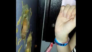 Njegova Četvrta Rupa U Zidu