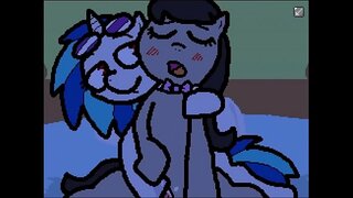 Daha 15 seksual səhnələri ilə pony