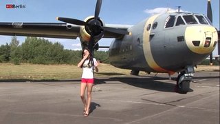 Eroberlin bemutatja Monika Benz Földi Irányítás a német Repülőtéren