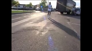 ���ළු කුකුළා දැඩි කළුවර පස්ස