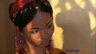 Masaj Odaları Sıcak Tay masöz onu deldi kedi sert horoz alır