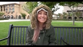 19-LETNIA BLONDYNKA PIEPRZY się Na PIERWSZEJ RANDCE