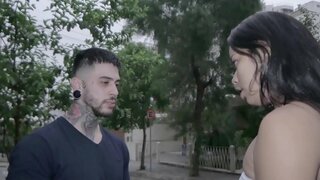 50 च्या होते, एक कुत्री रस्त्यावर वेश्या संभोग साठी पैसे