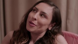 EMME ສີຂາວເຮັດໃຫ້ເປັນ BLOWJOB ທີ່ສອງພາສາຍີ່ປຸ່